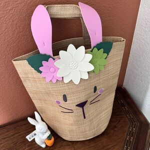 NWT Bunny candle topper and bag.  Bath and Body Works.